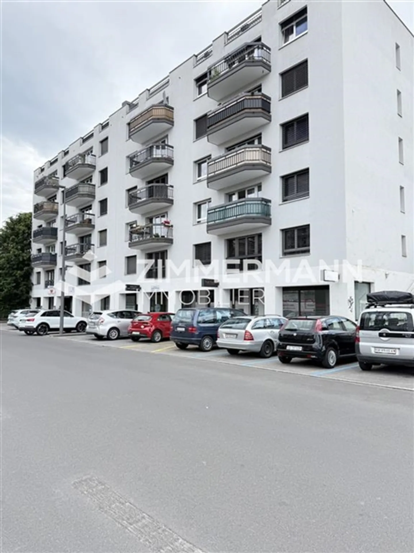 «Innerparkplatz» - Photo 1 sur 3