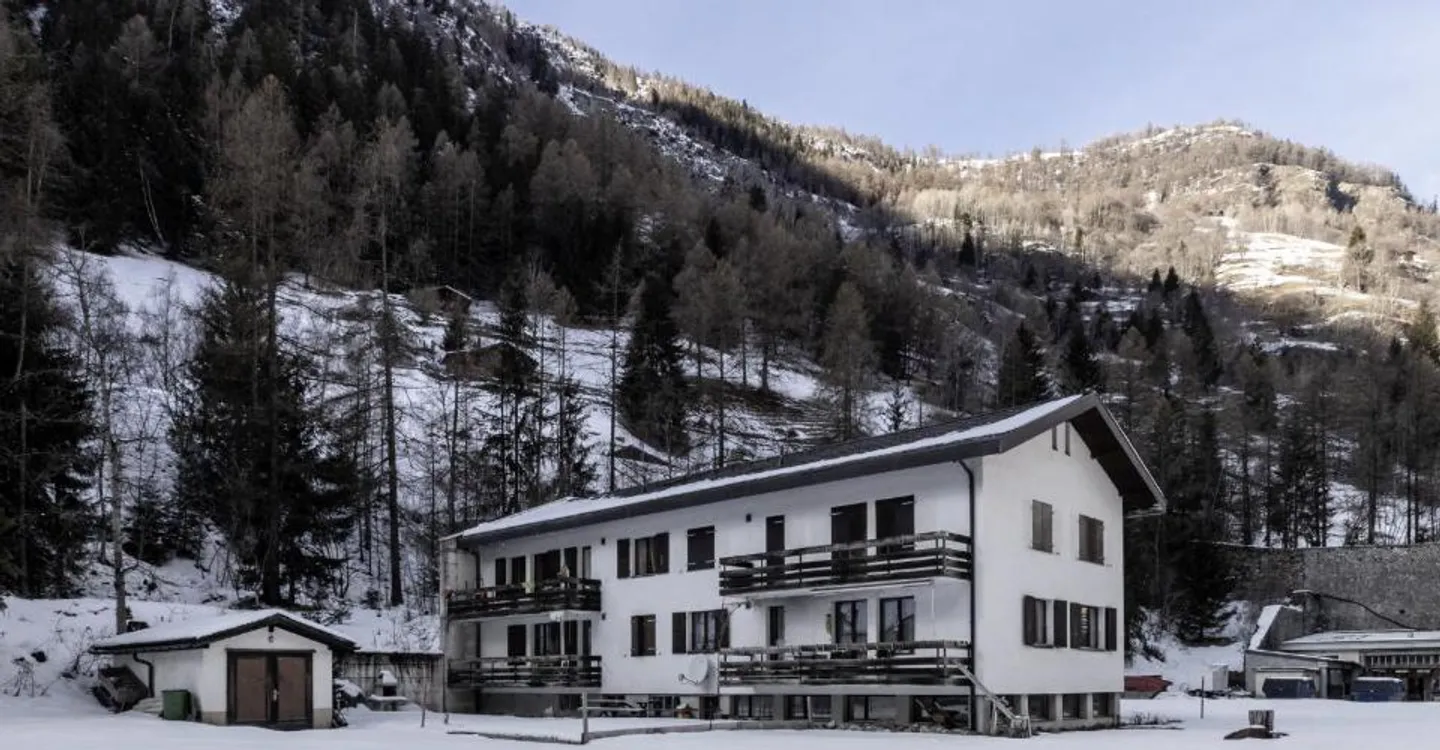 Living in Nature in the Valais - Photo 1 of 10