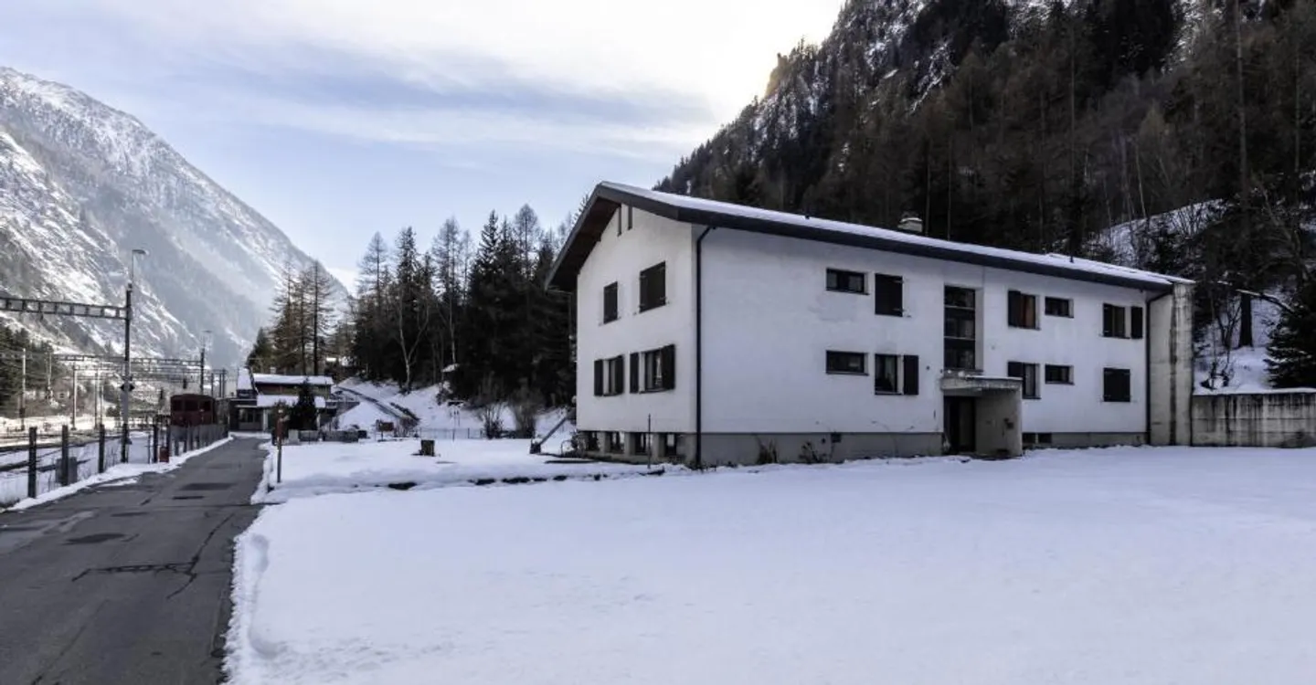 Living in Nature in the Valais - Photo 2 of 10