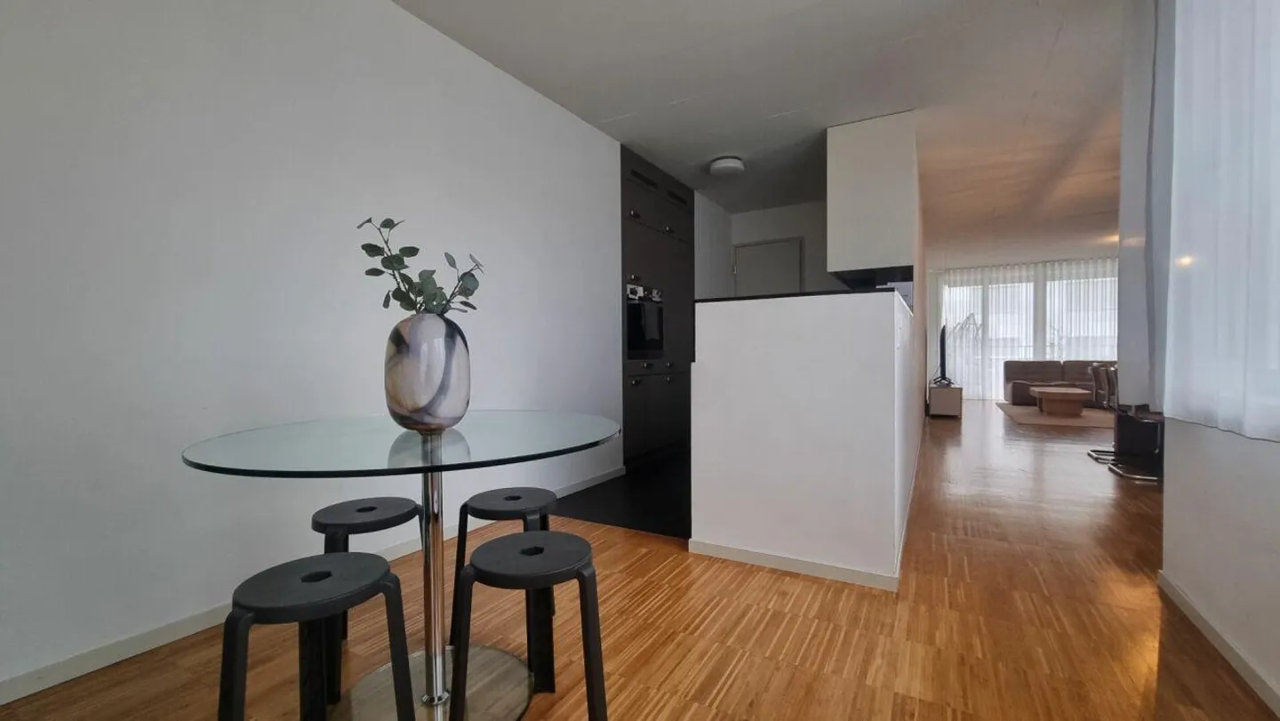 Grosszügige 4.5-Zimmerwohnung - Foto 6 von 9