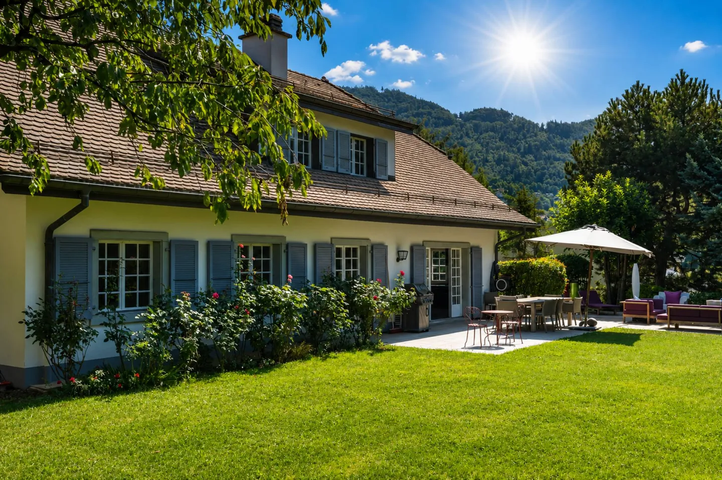 Charmantes Einfamilienhaus in Saint-Légier - Foto 2 von 12