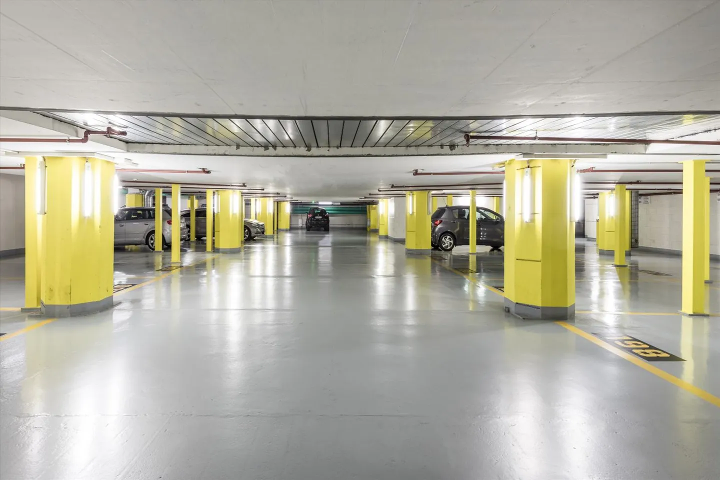 Posti Auto Interni a Ginevra - Foto 2 di 2