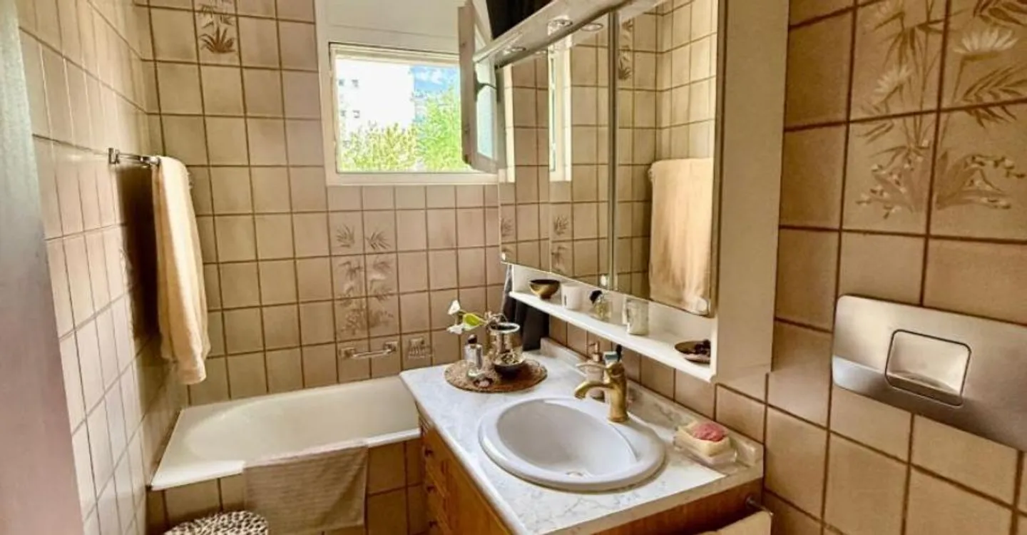BRIGHT APARTMENT OF 5 ROOMS, 119 M2, SION - Photo 9 of 13