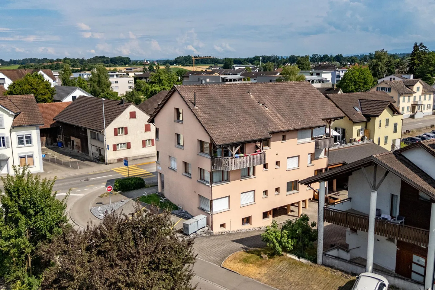 Residential and commercial property in a central village location - Photo 2 of 22