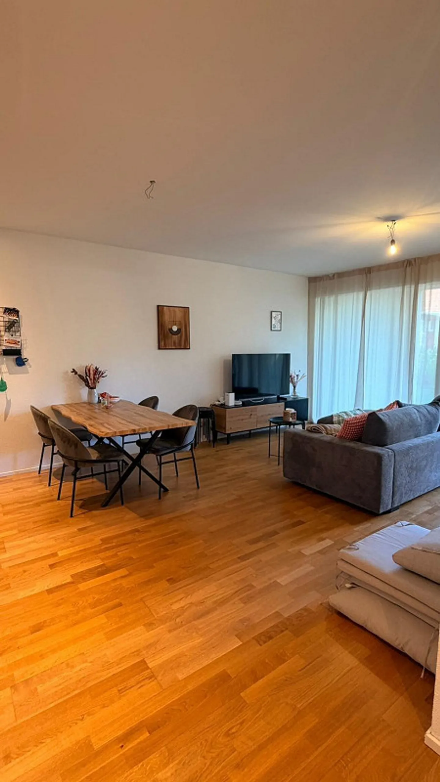 Charmante Wohnung mit Sitzplatz - Foto 1 von 11