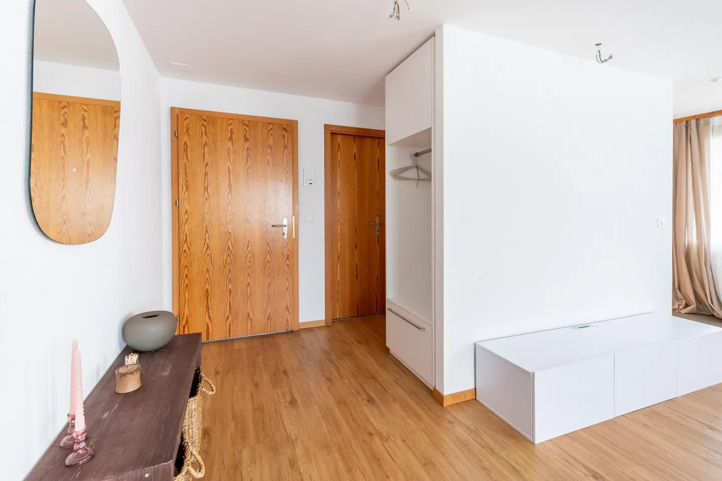 Residential and commercial property in a central village location - Photo 13 of 22