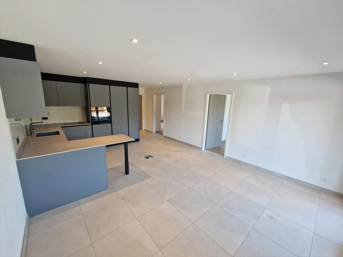 3,5-Zimmer-Wohnung - Foto 4 von 9