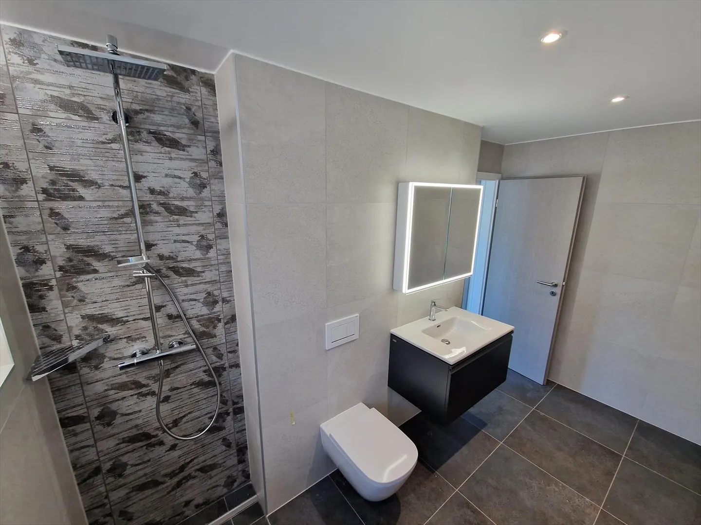 3,5-Zimmer-Wohnung - Foto 8 von 9