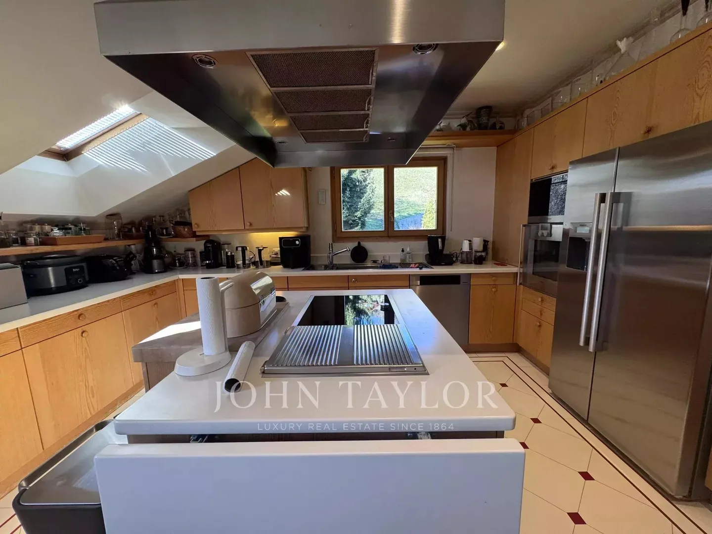 Penthouse di Lusso con Vista Alpina - Foto 7 di 23