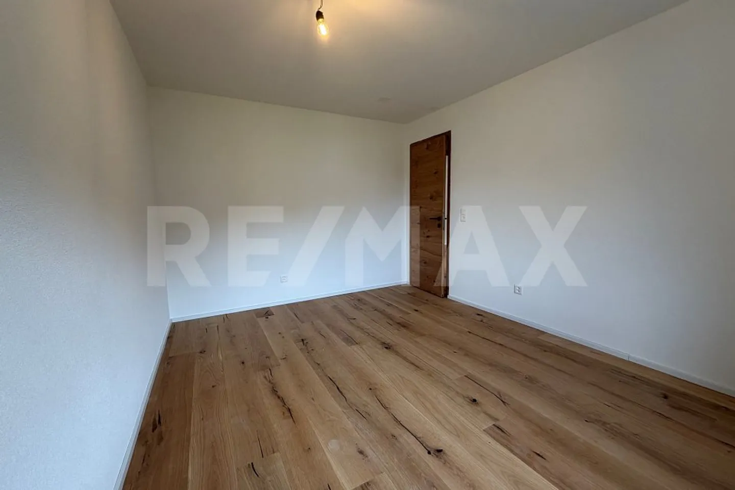 Appartamento 3.5 locali a Klosters - ristrutturato con charme da chalet - Foto 8 di 13