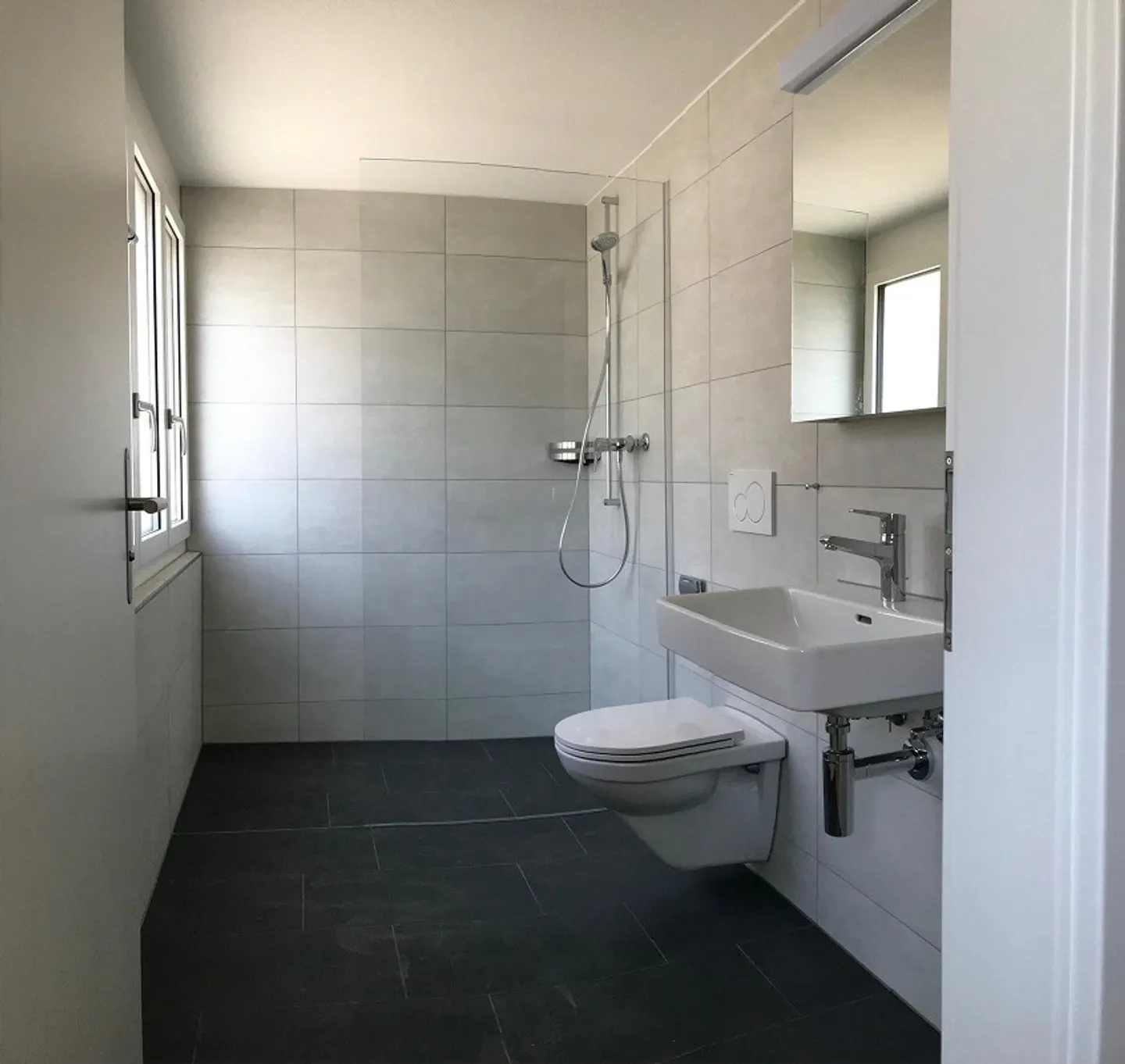 Appartement Attique 3.5 pièces avec Loggia - Photo 6 sur 9