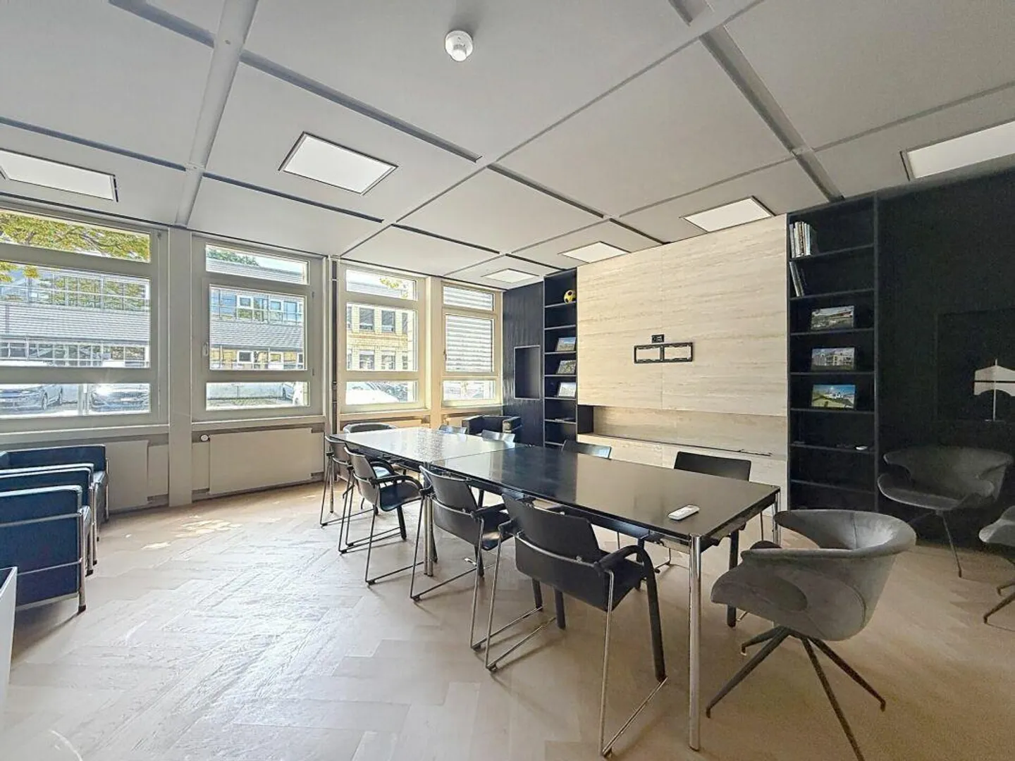 Zentral gelegene Büro-Räumlichkeiten in Ittigen - Photo 4 of 14