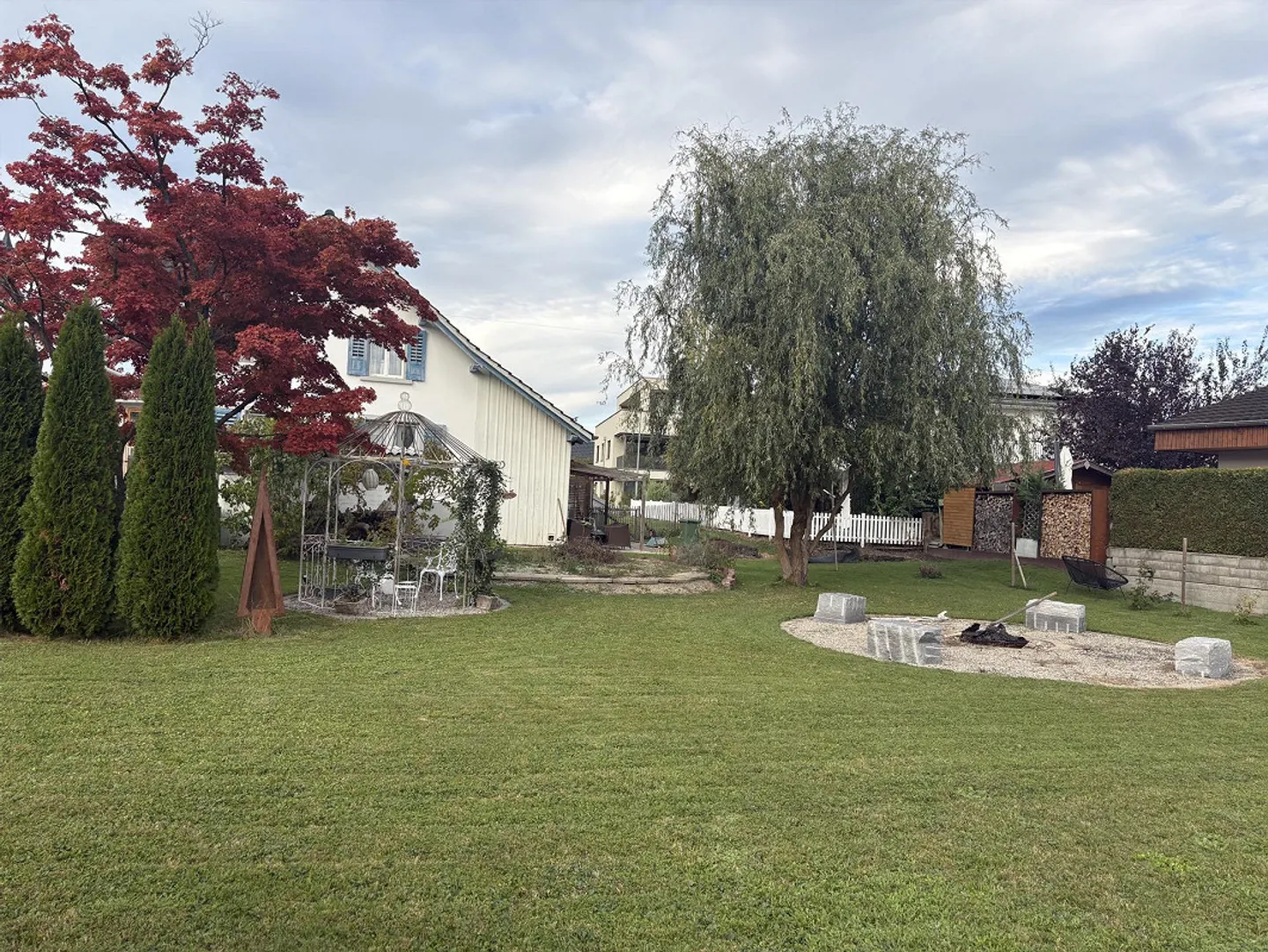 4.5 Room Single Family House with Large Garden - Photo 2 of 17