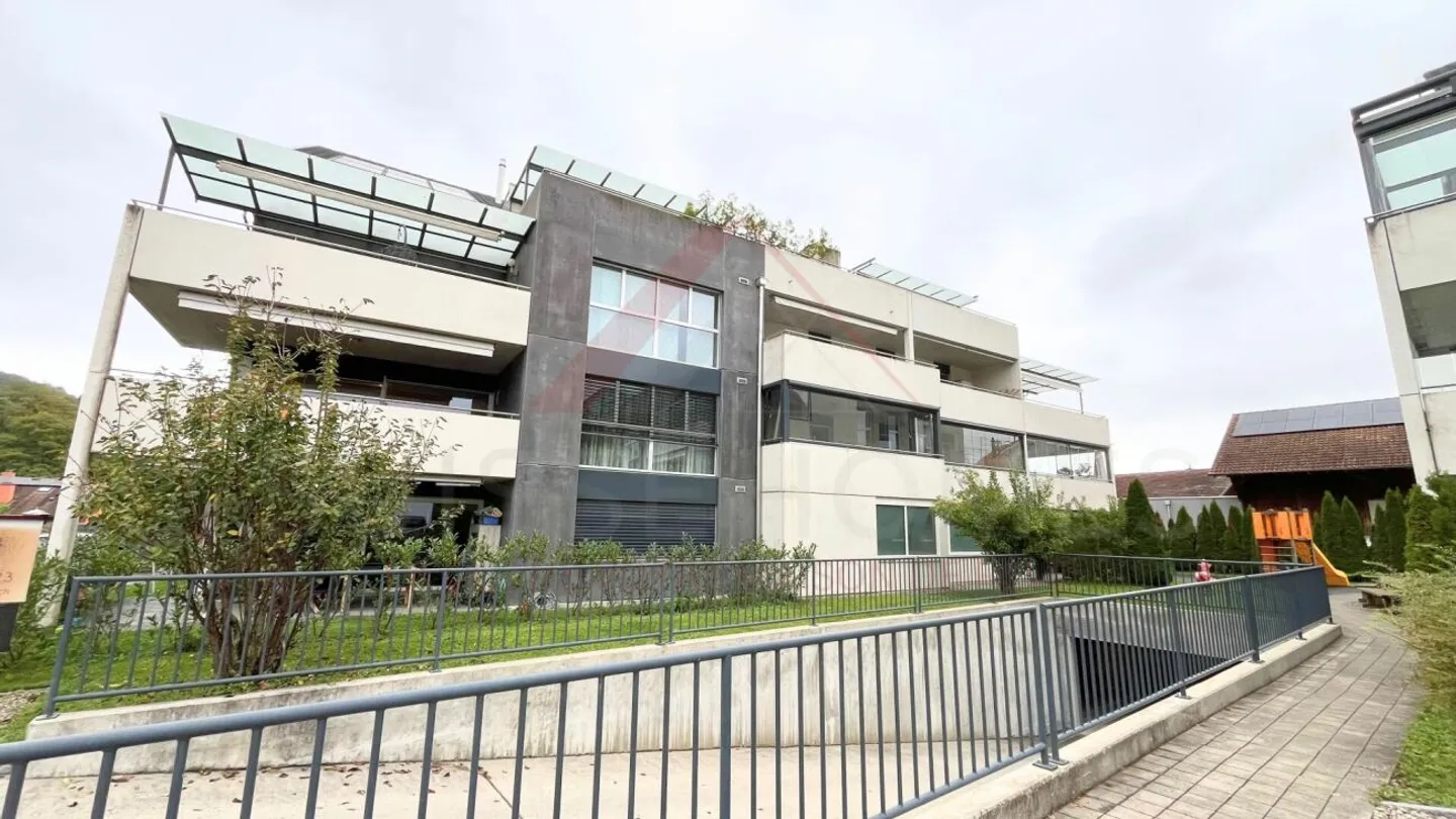 Occasione rara a Courtételle: proprietà commerciale attrezzata di 157 m², ideale per il benessere, il fitness o le attività paramedicali - Foto 17 di 17