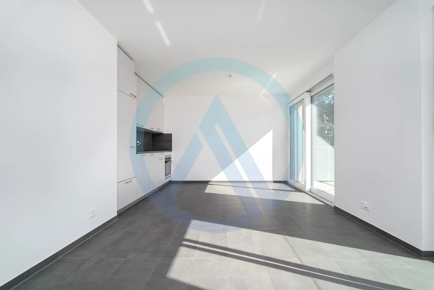 Apartment for sale - Photo 2 of 8