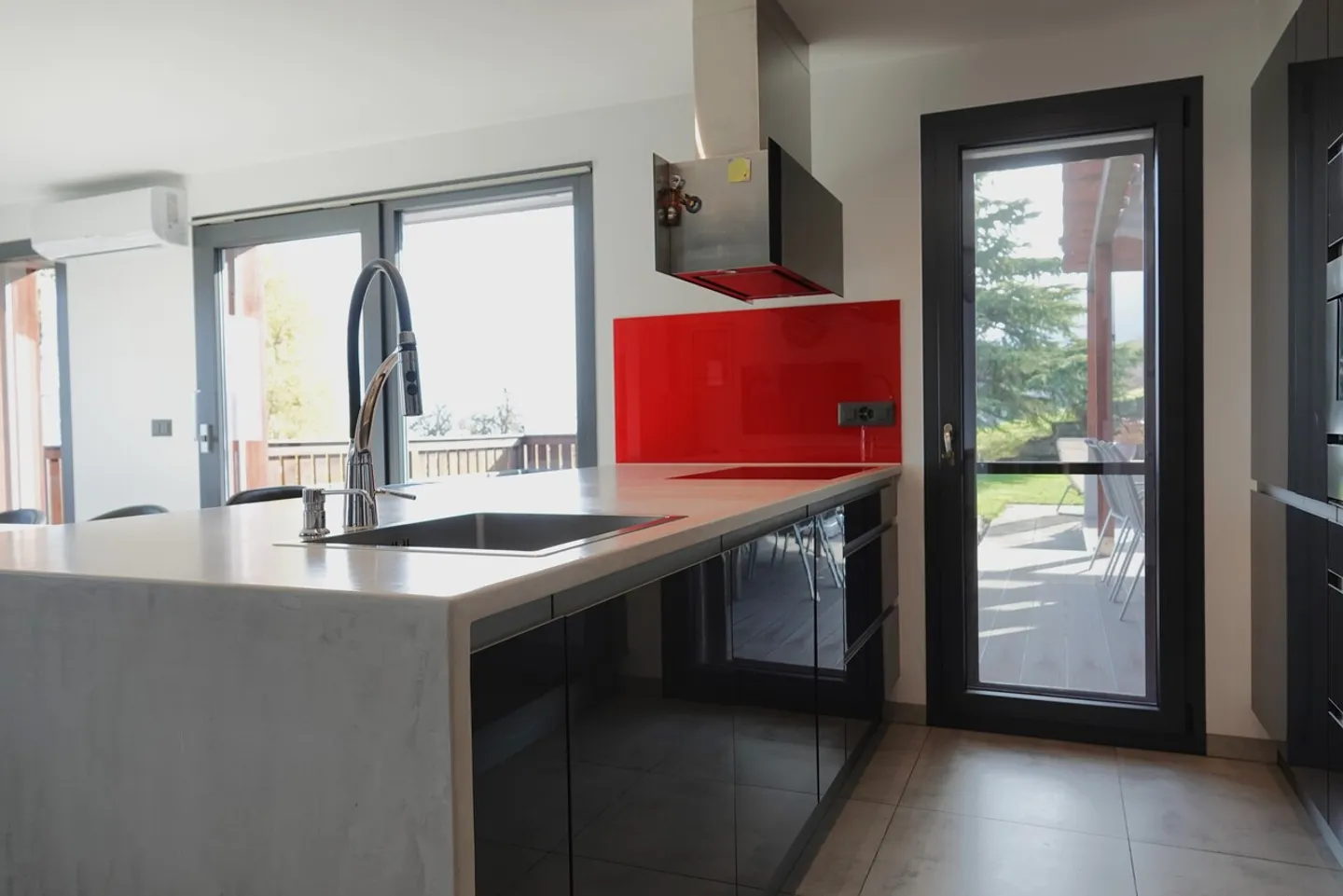 Your Eagle's Nest with Panoramic View - Photo 18 of 21