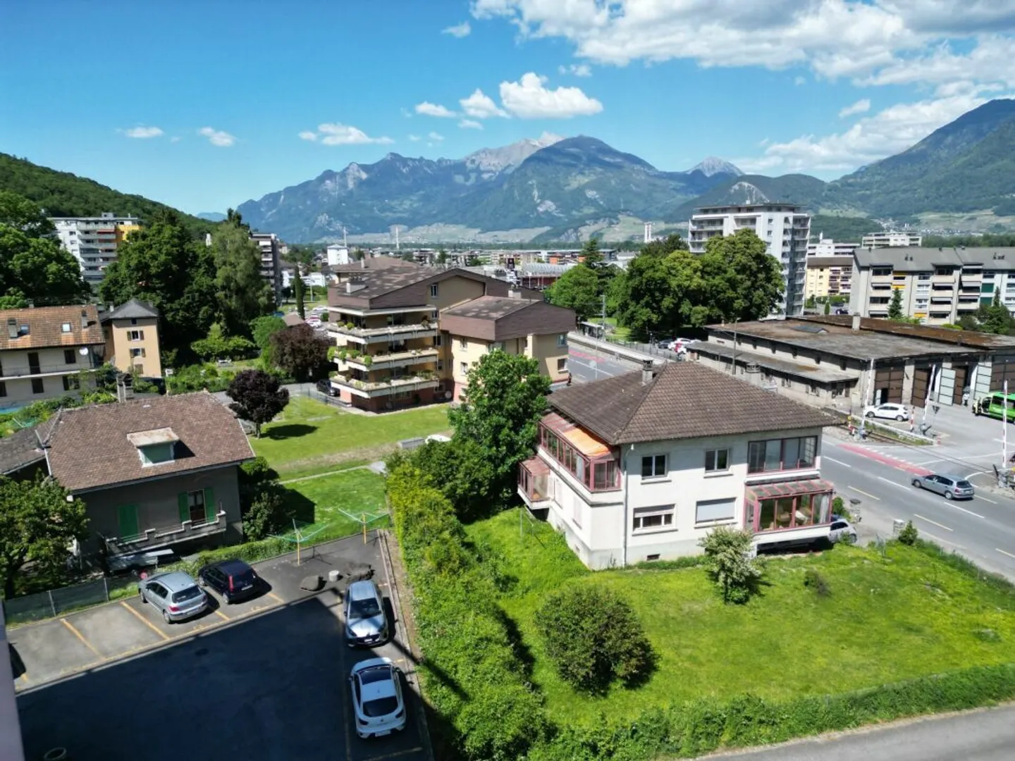 Two and a Half Room Apartment in Monthey - Photo 3 of 13