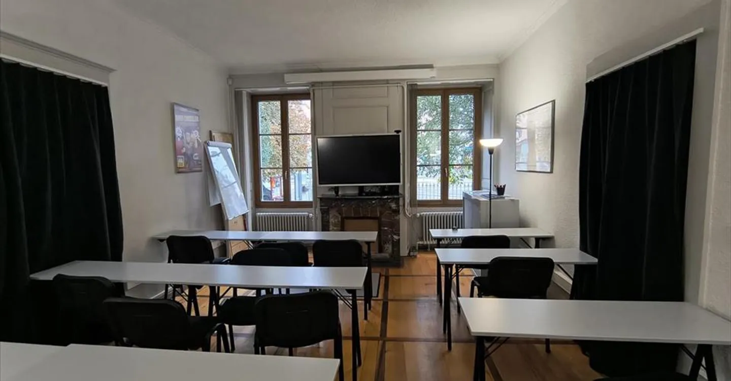 Office space for rent - Photo 3 of 6