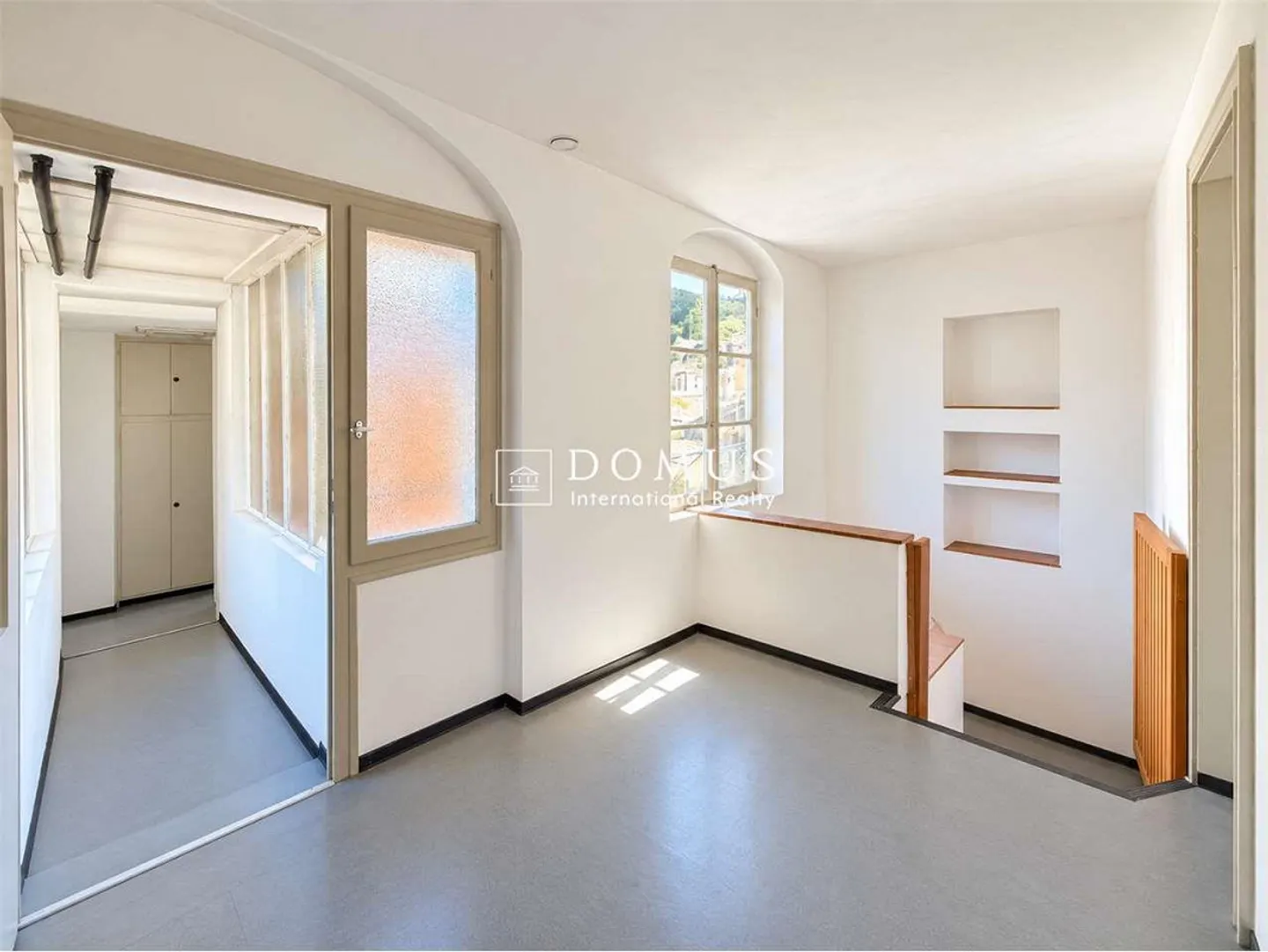 Maison de charme avec jardin privé dans le noyau historique de Carabbia - Photo 11 sur 13