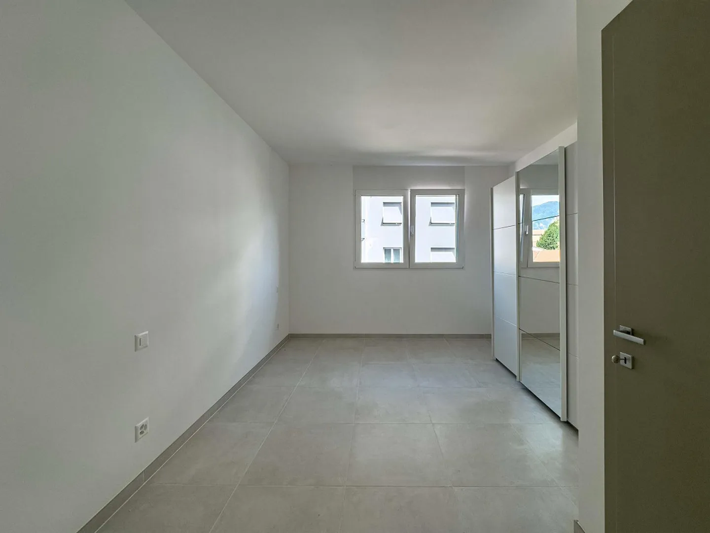New 3.5 room income property in Genestrerio - Photo 4 of 11