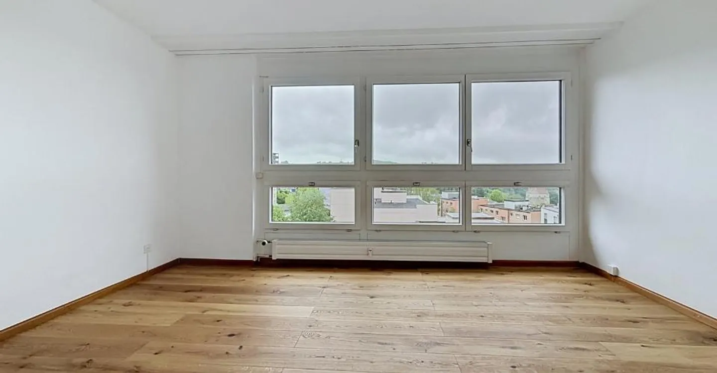 Spacious Apartment with View - Photo 1 of 10