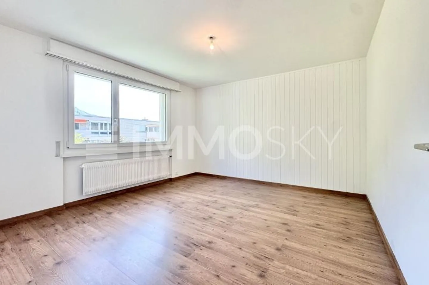 Grand appartement de 3.5 pièces lumineux et moderne - Photo 4 sur 7