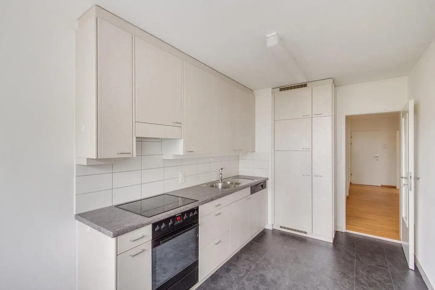 Appartement lumineux de 3,5 pièces à louer à Füllinsdorf - Photo 7 sur 10