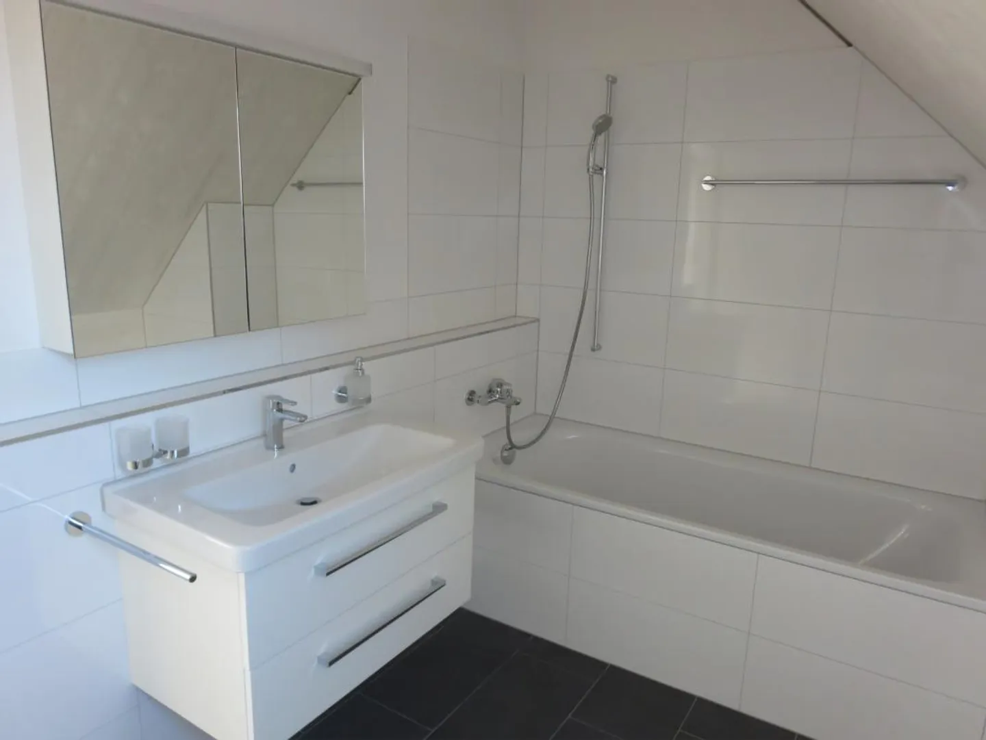 Logement spacieux 3 1/2 pièces appartement en duplex 112 m2 - Photo 14 sur 18