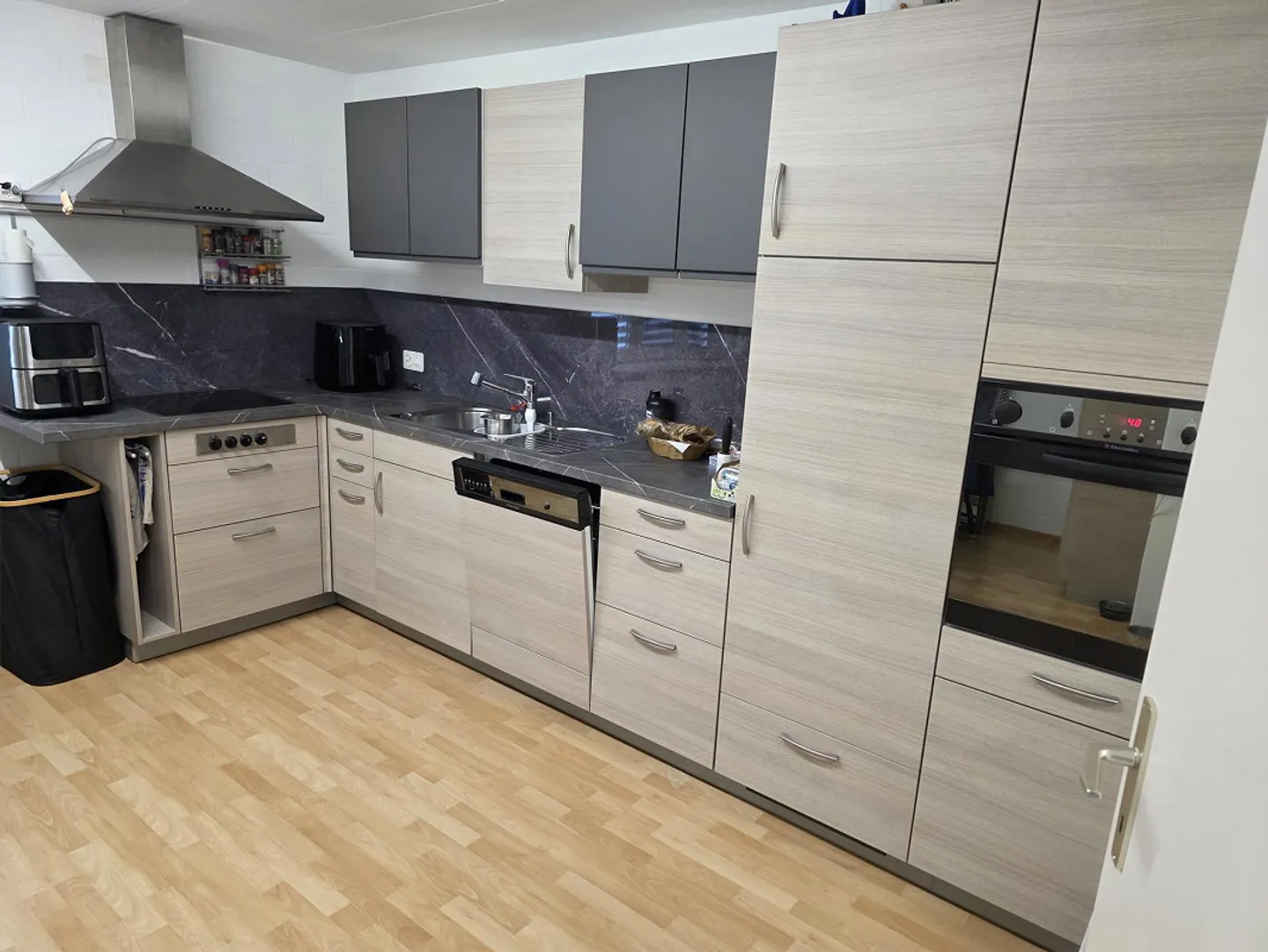 Commercial/Residential Property - Photo 3 of 8
