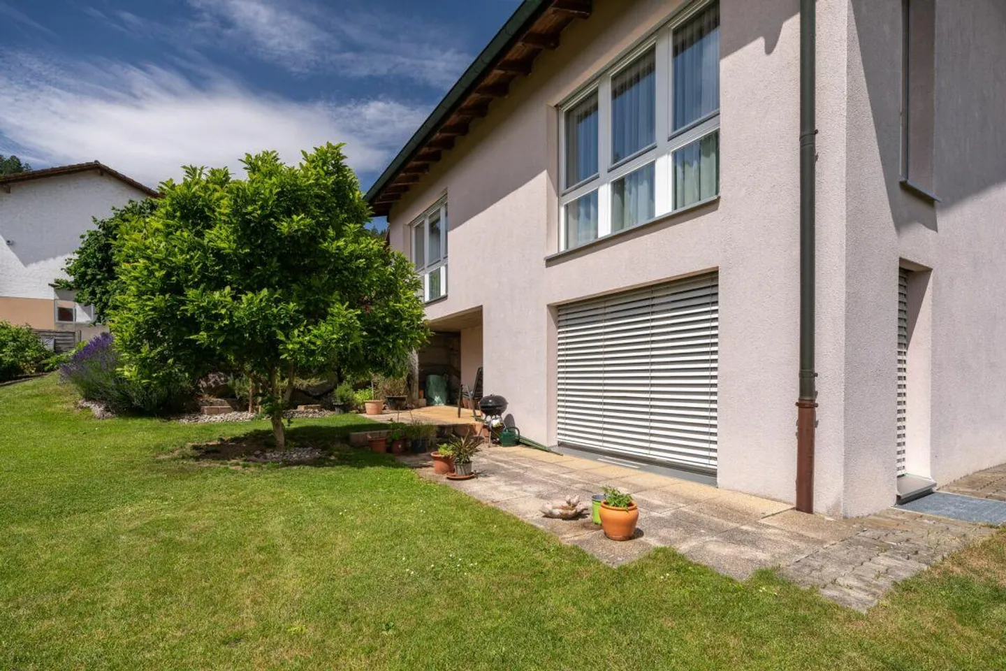Wohnen mit Weitsicht - Grosszügiges Familienhaus mit Einliegerwohnu... - Photo 19 sur 19