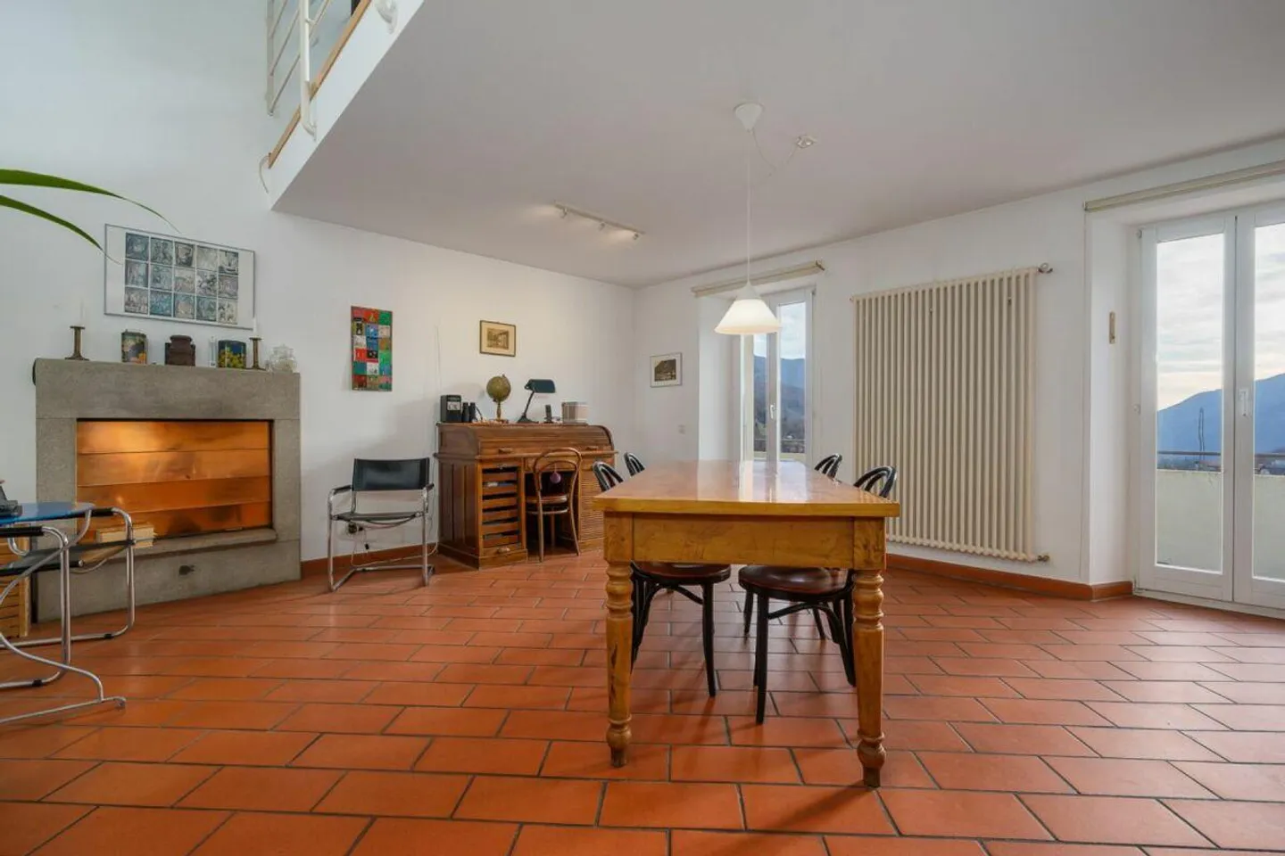 AROGNO · ZWEIFAMILIENHAUS IM HISTORISCHEN DORFKERN · ZWEITWOHNUNG ERLAUBT - Foto 5 von 13