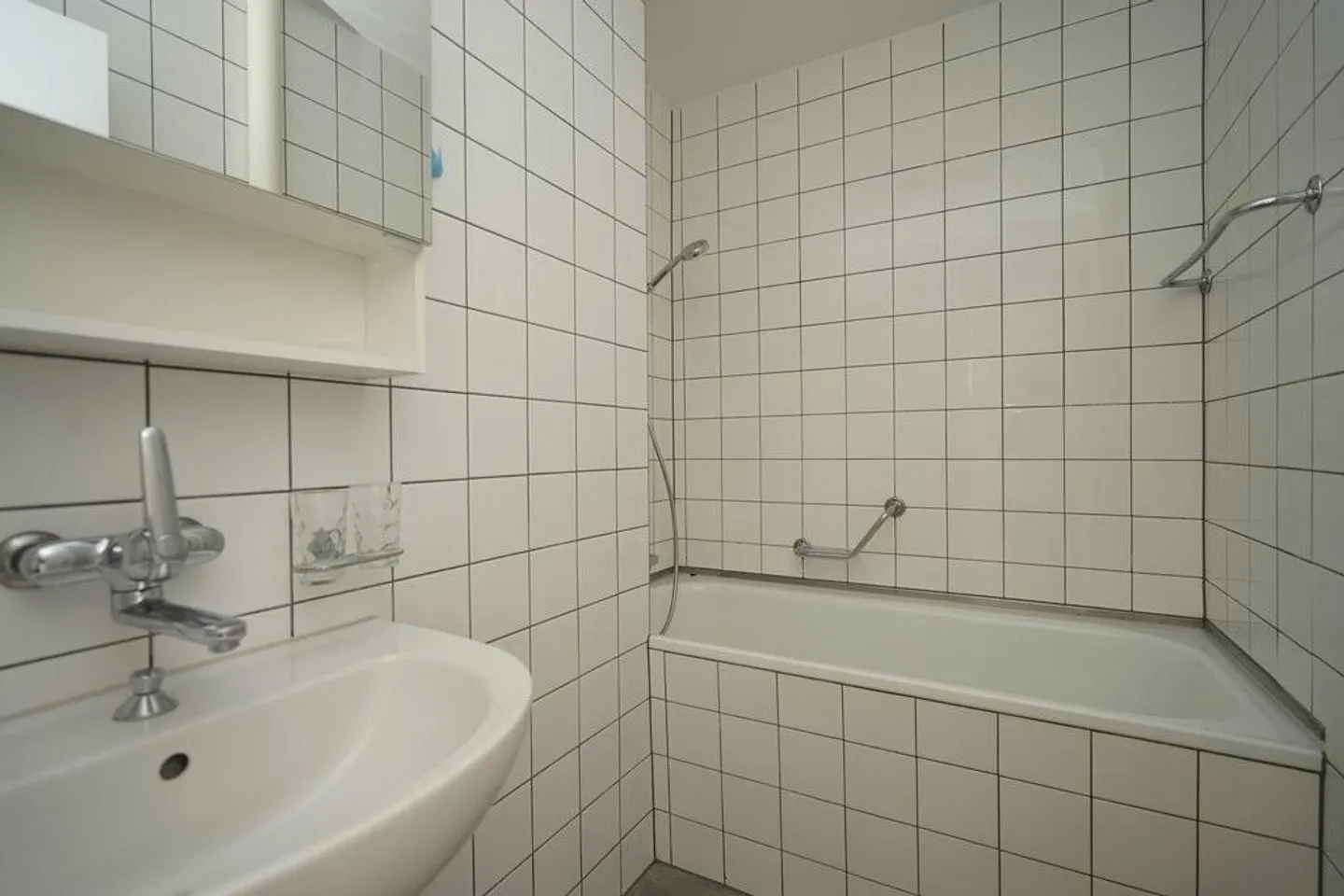 Appartamento 4.5 locali con balcone a Berna West-Bümpliz - Foto 4 di 12