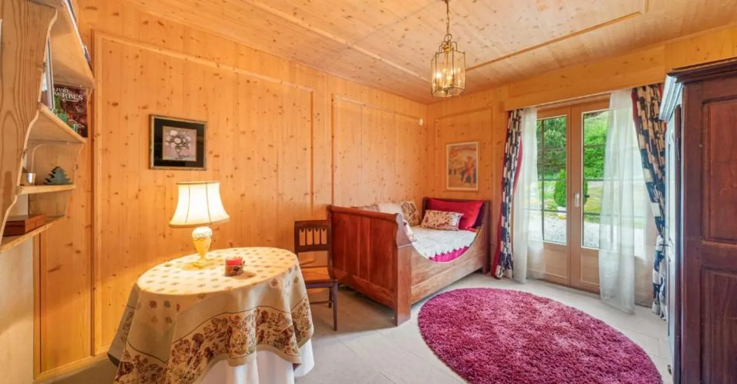 Luxurious Chalet in Vaud Alps - Photo 8 of 11