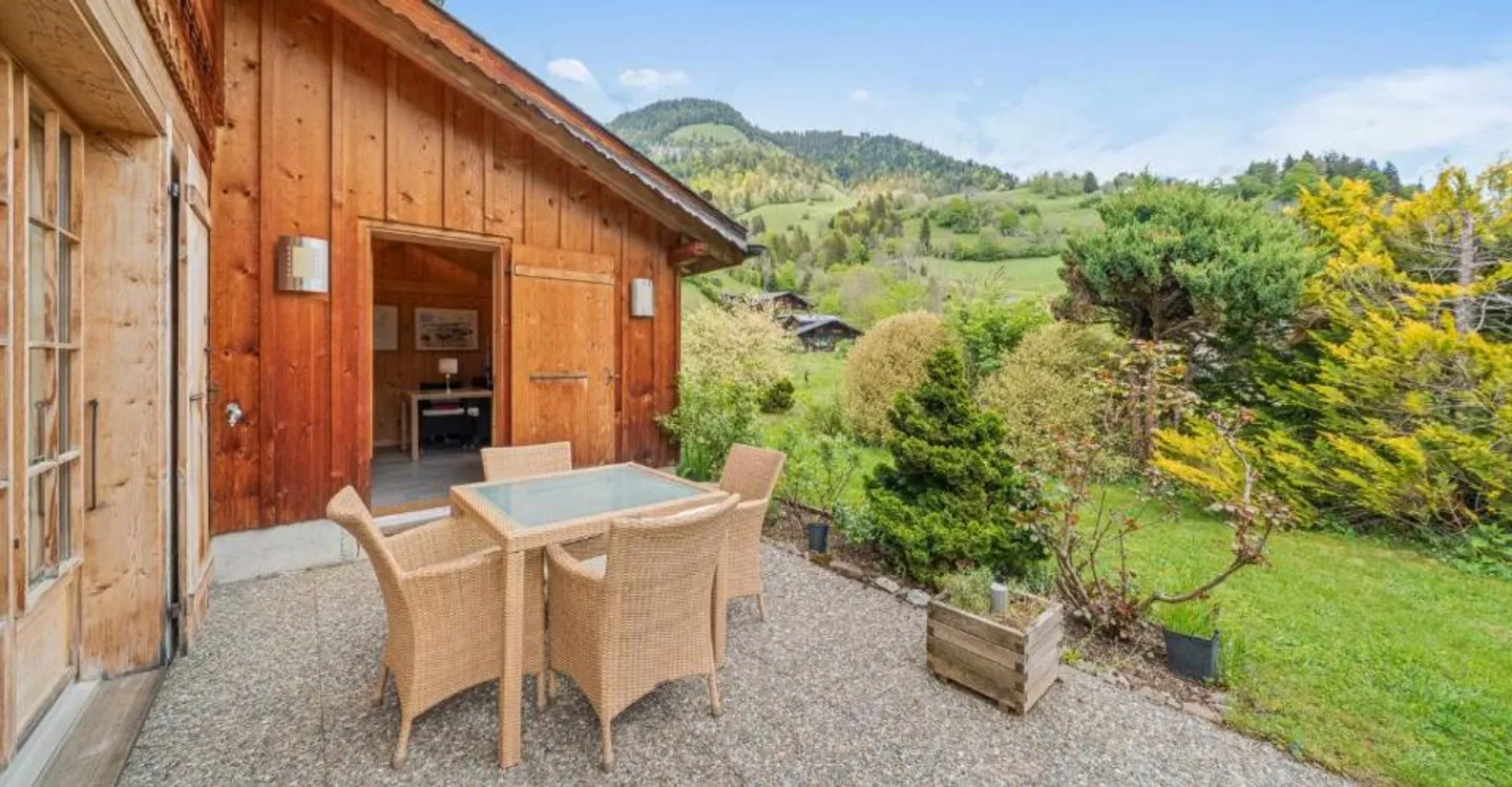 Luxurious Chalet in Vaud Alps - Photo 11 of 11