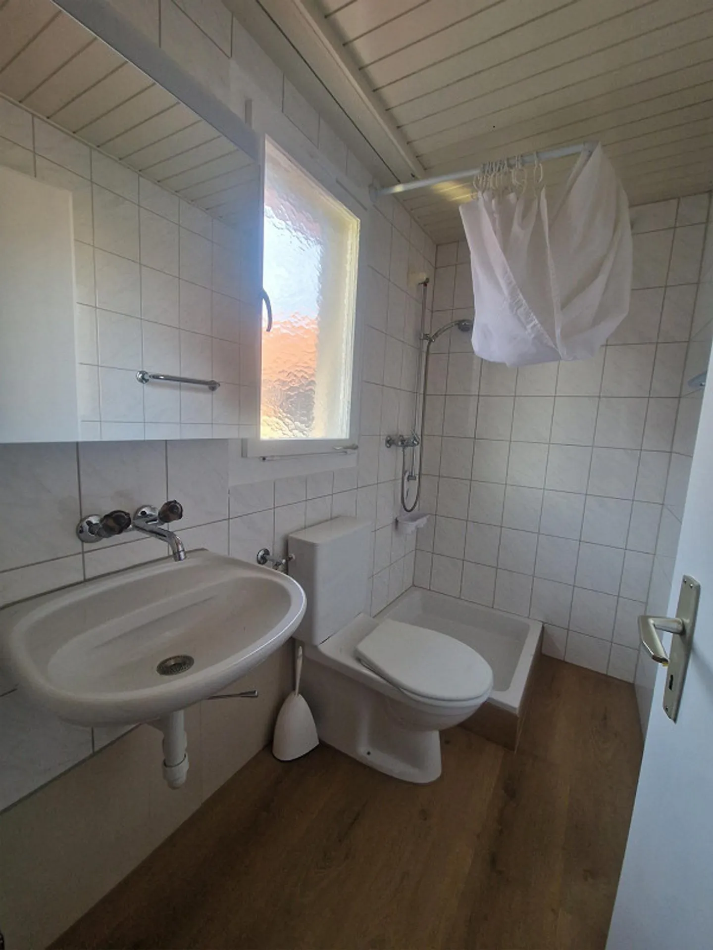 Superbe chambre individuelle - emplacement central, juste à côté de la gare - Photo 3 sur 4