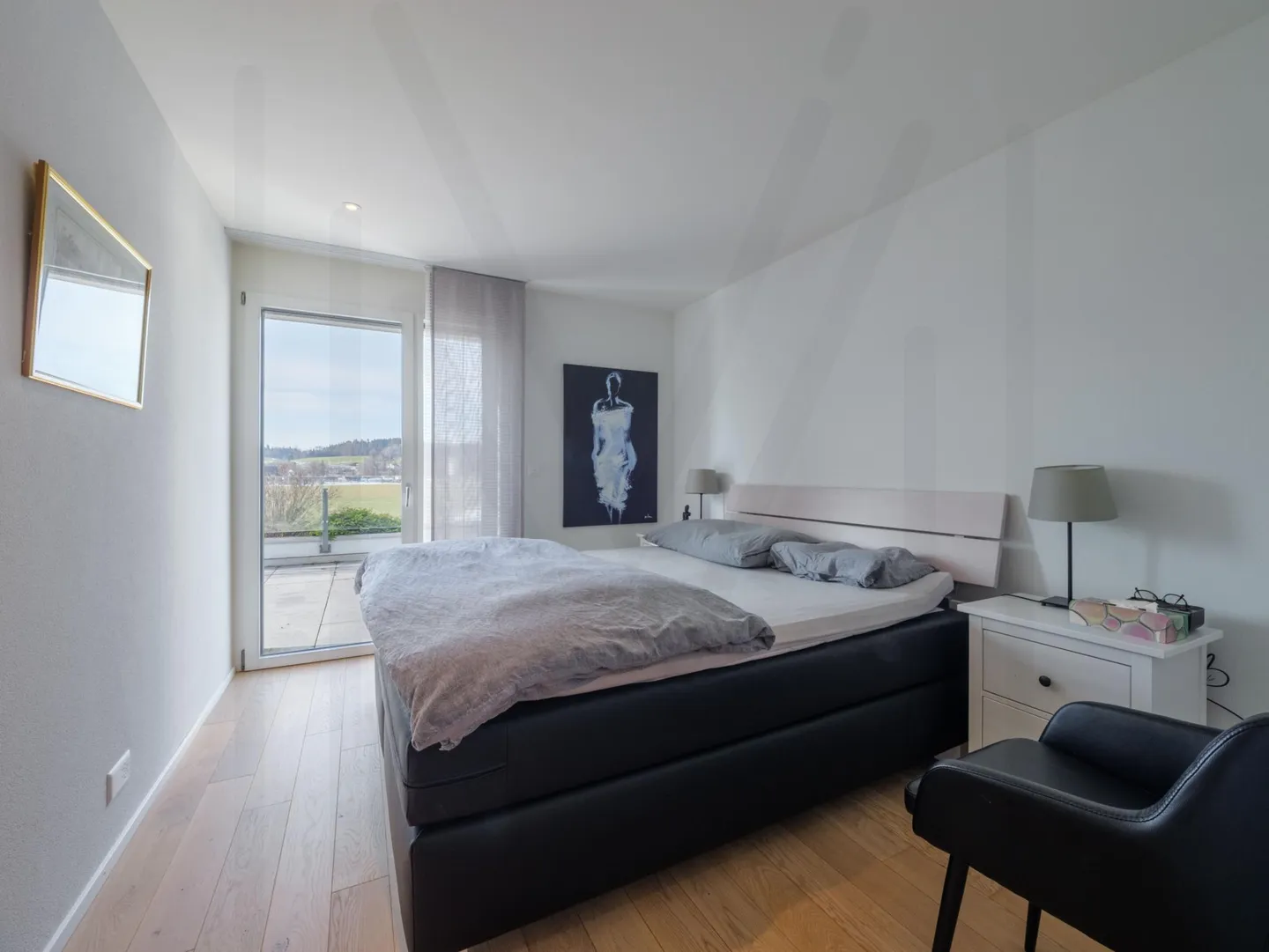 Exceptional 4.5-room apartment with terrace in the heart of Gruyère with a view - Photo 5 of 9