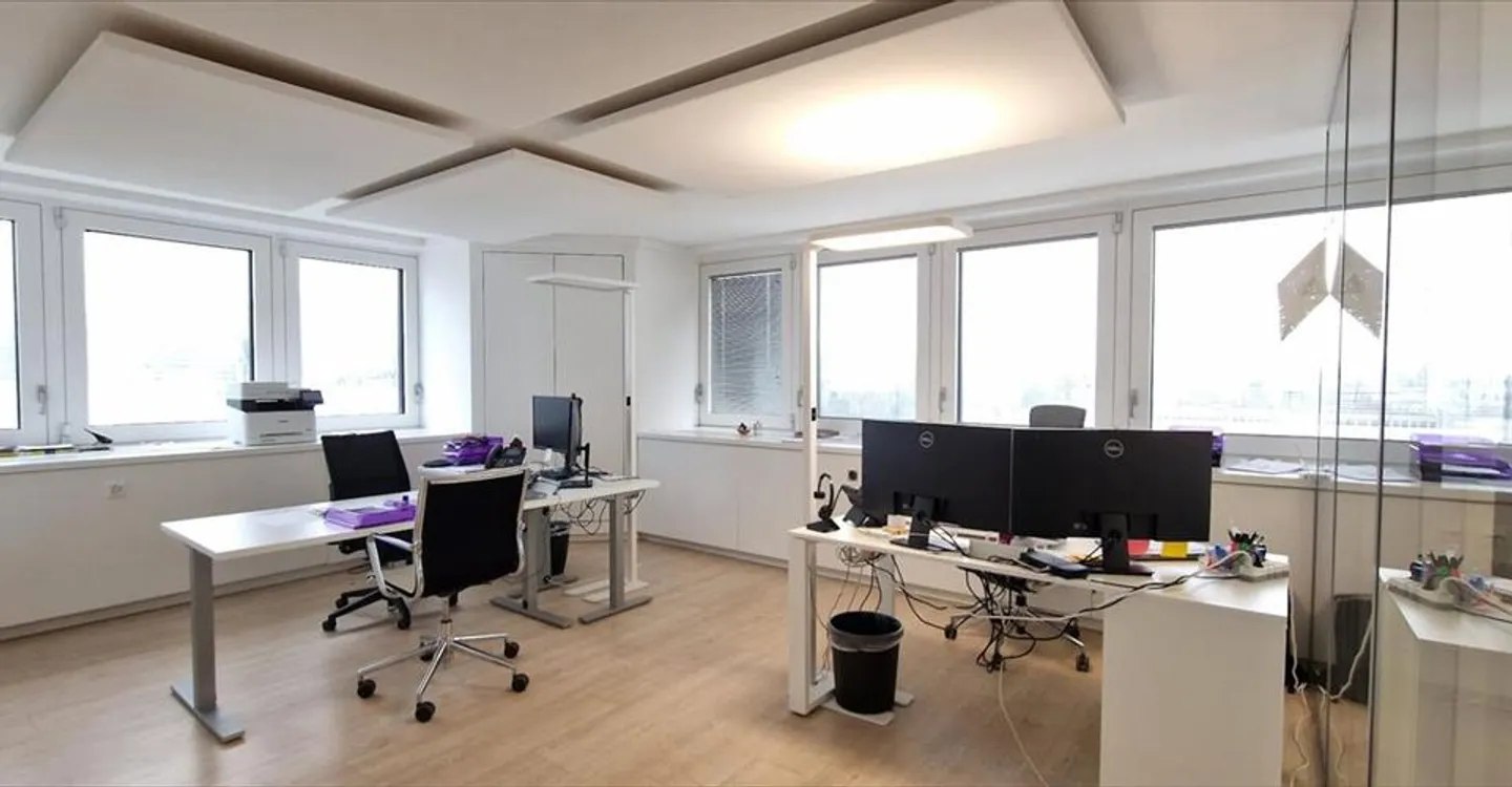 Spazio ufficio in affitto - Foto 3 di 11