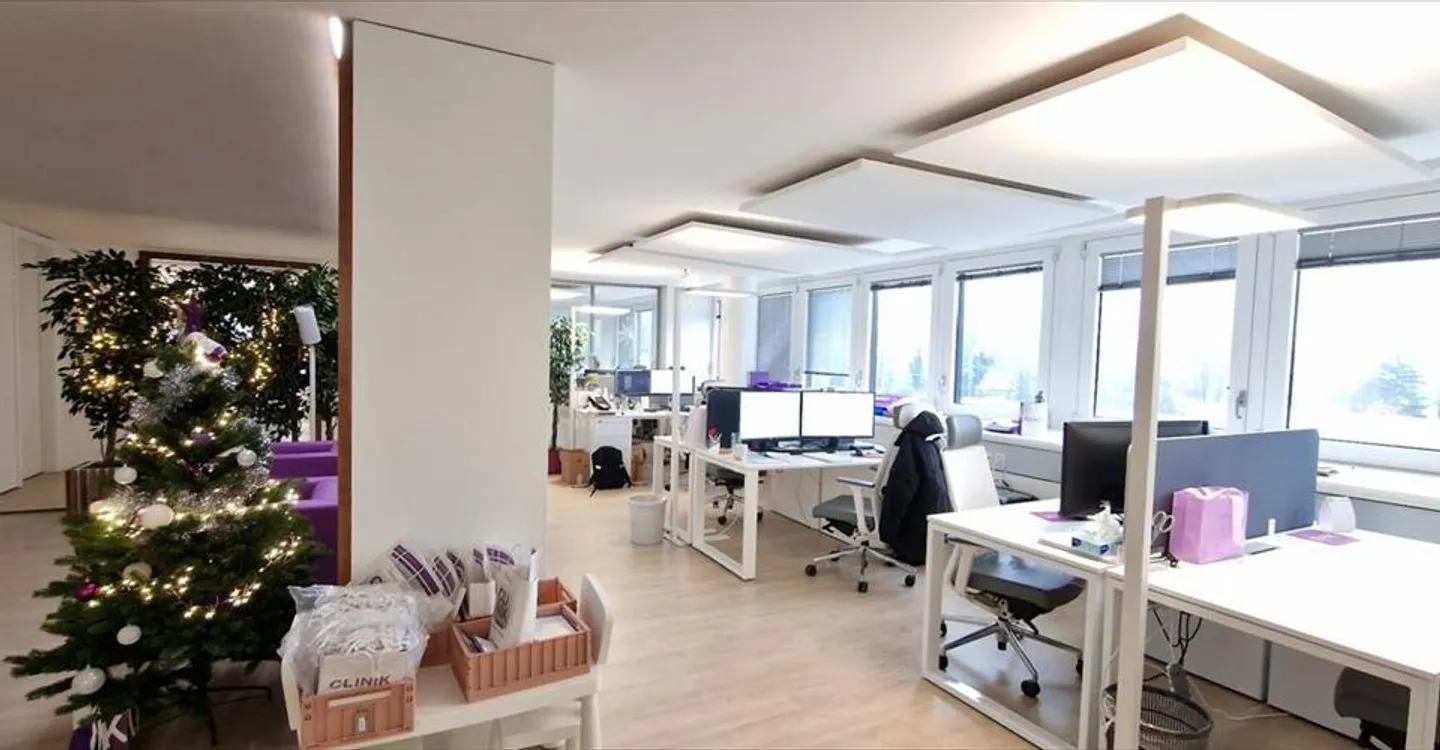 Spazio ufficio in affitto - Foto 6 di 11