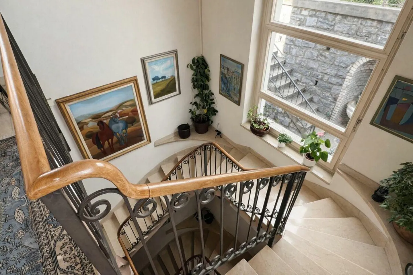 Villa historique élégante avec jardin et terrasses au cœur de Balerna - Photo 18 sur 30