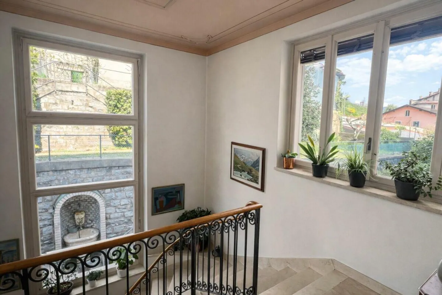 Villa historique élégante avec jardin et terrasses au cœur de Balerna - Photo 20 sur 30