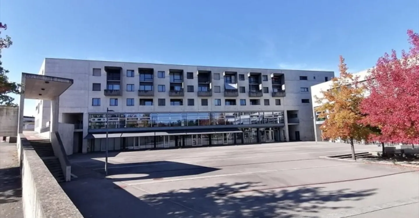 Edificio ad uso misto in affitto - Foto 4 di 4