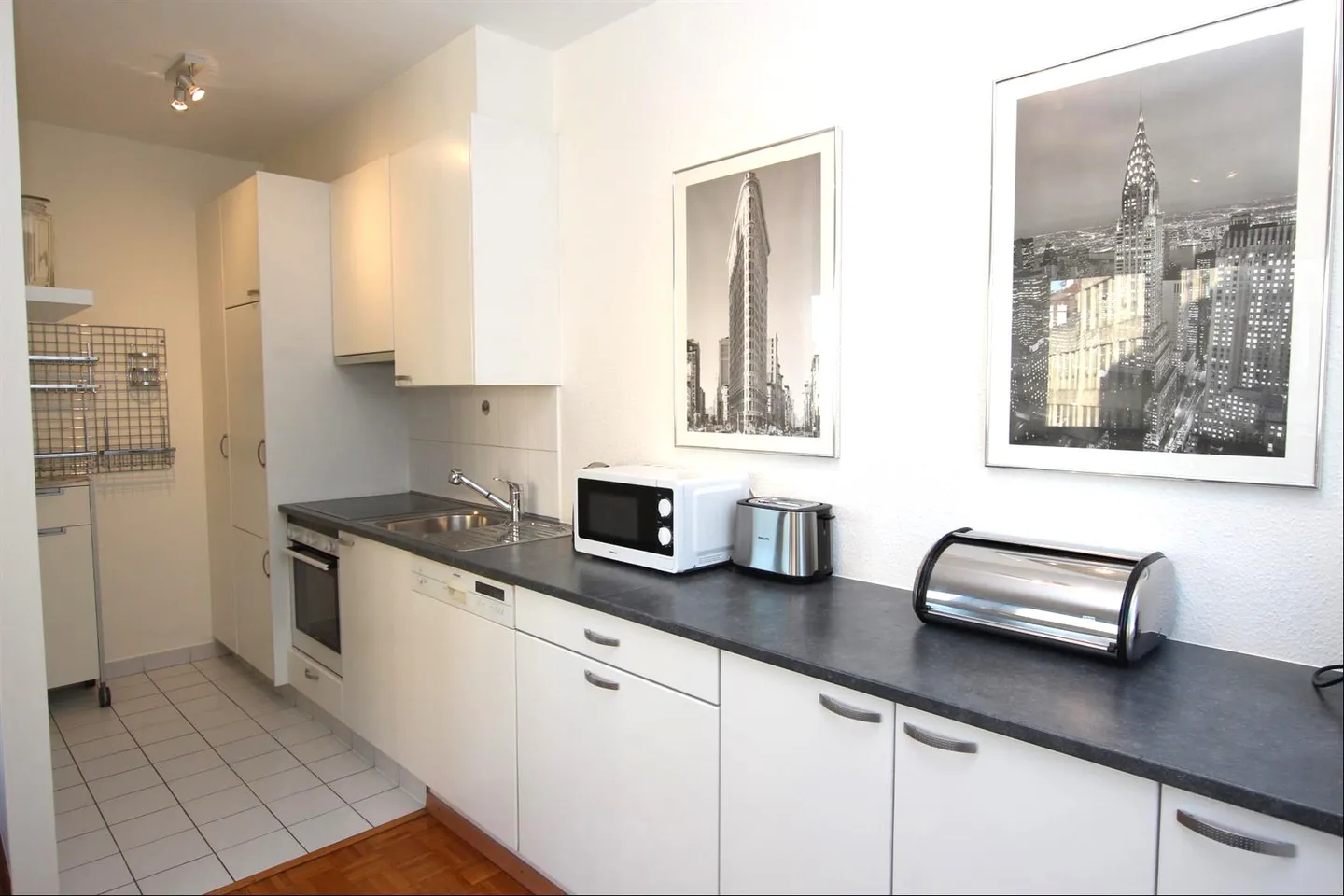 Charming Apartment near Lake Geneva - Photo 3 of 6