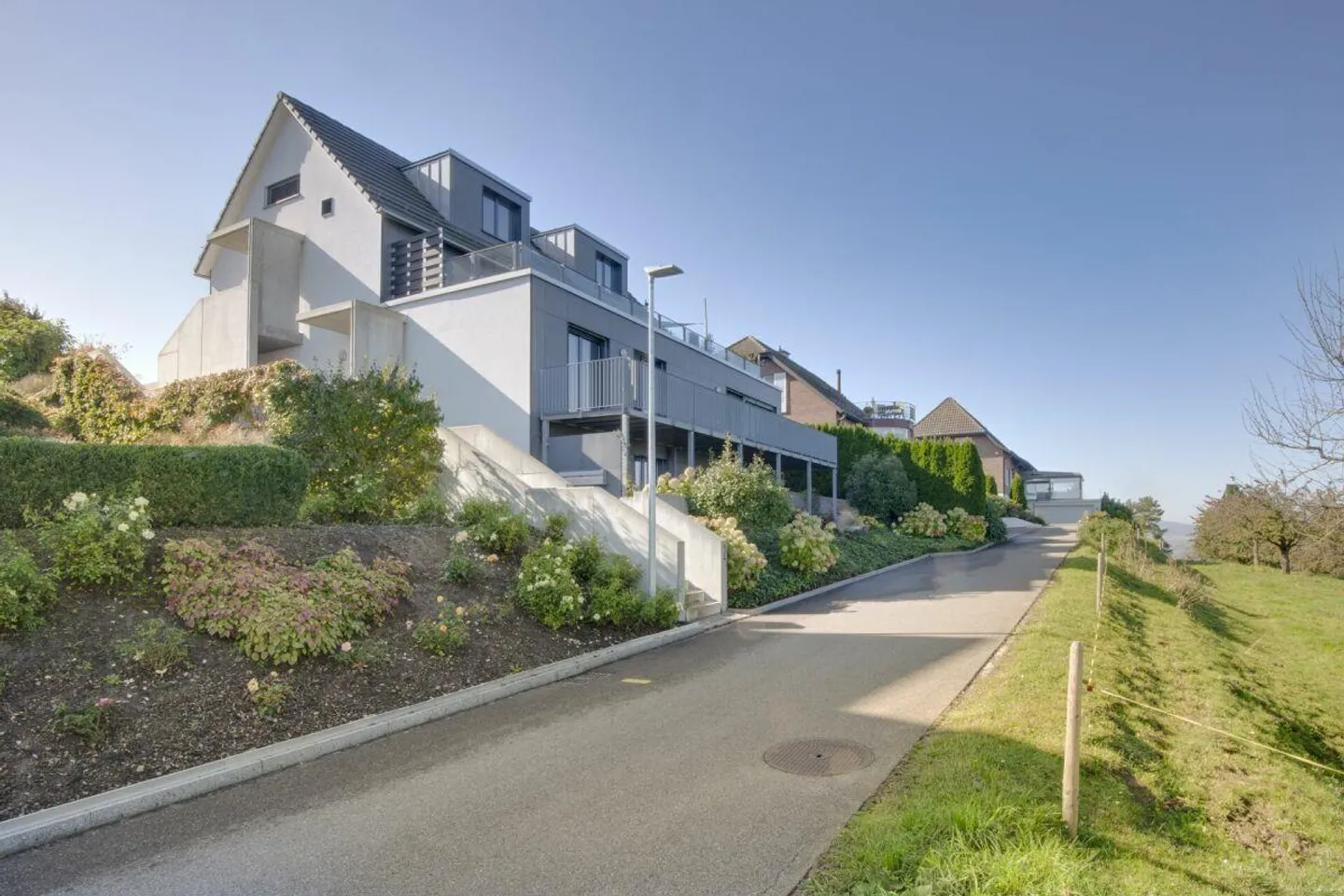 Lusso Unico - Goditi una Meravigliosa Vista sul Lago - Foto 8 di 11