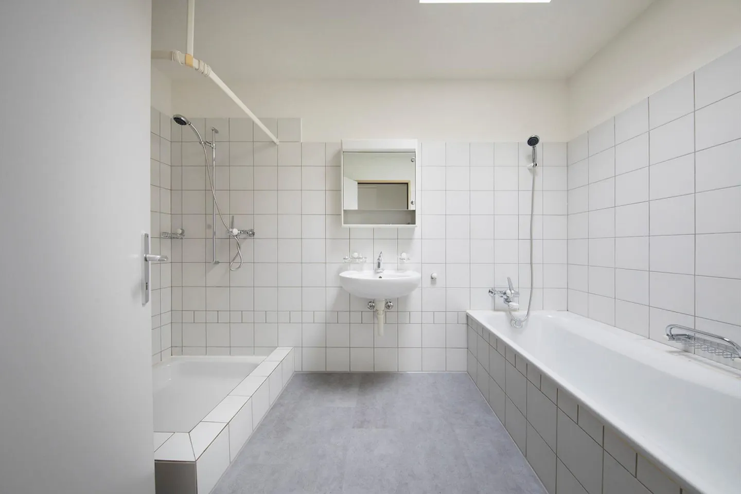 Schöne Dachwohnung! - Photo 5 of 5