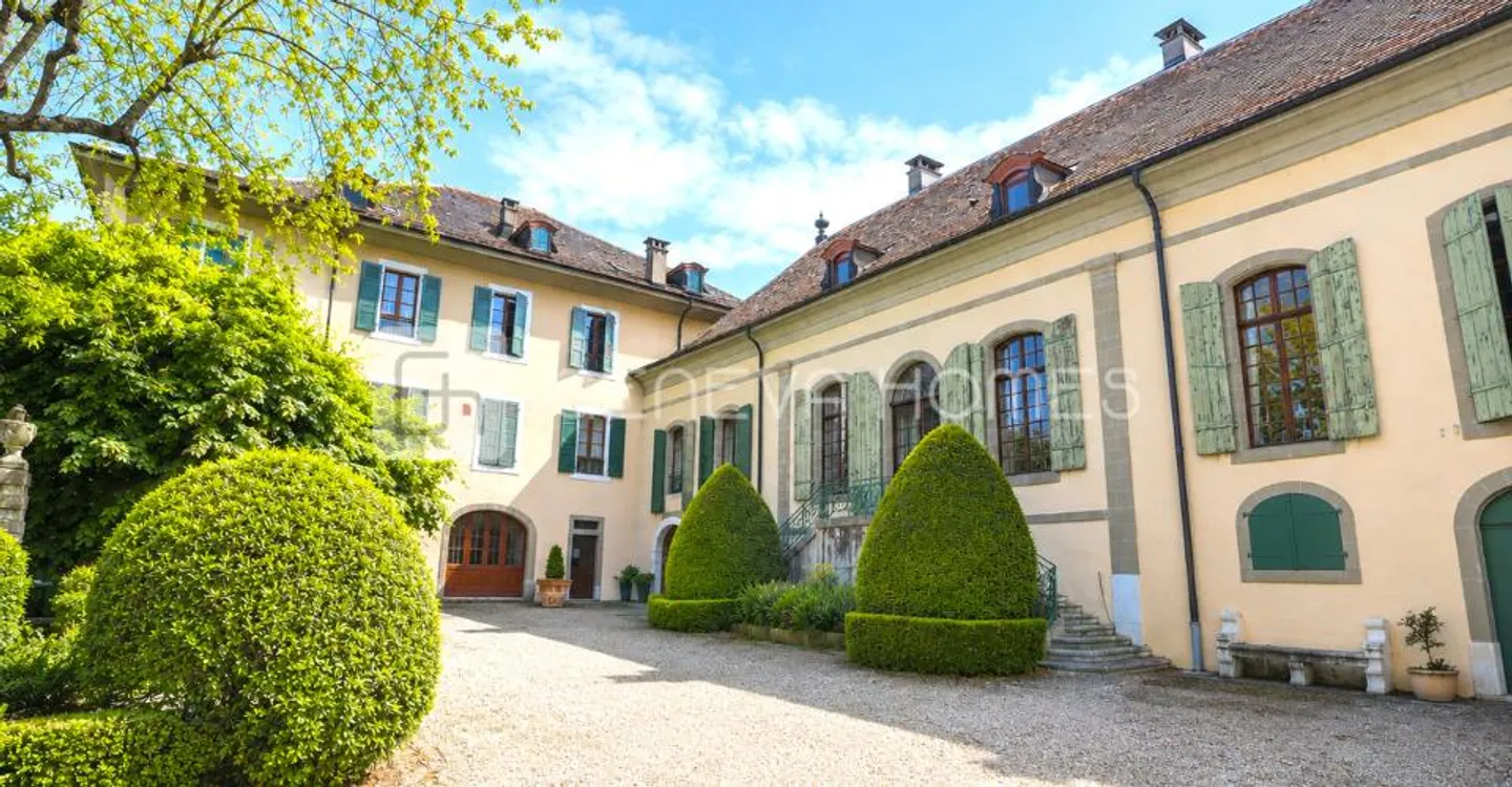 Appartamento di prestigio che unisce storia, fascino e natura - Foto 2 di 5