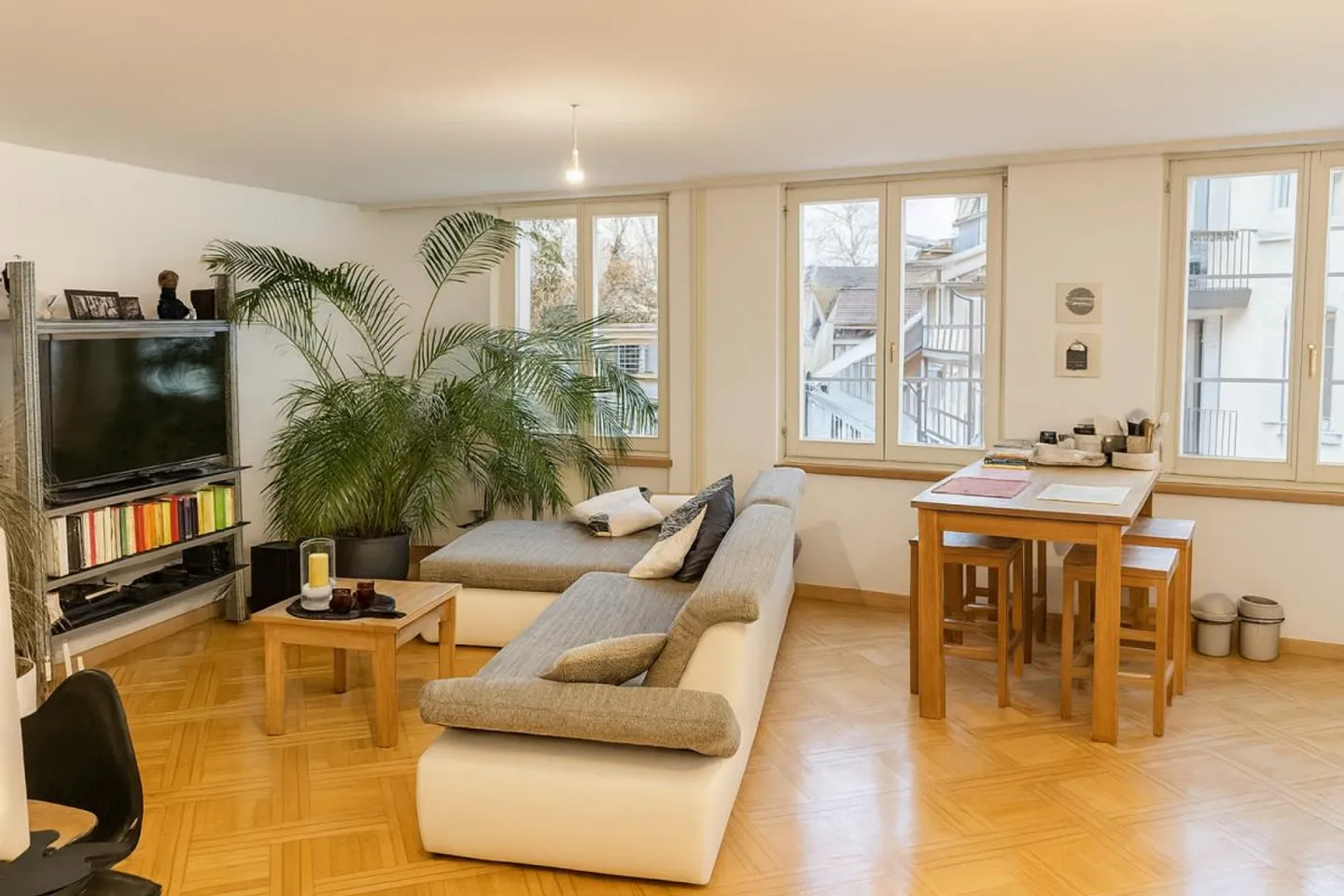 Incantevole appartamento con 2 camere nel cuore di St. Gallen - Foto 3 di 8