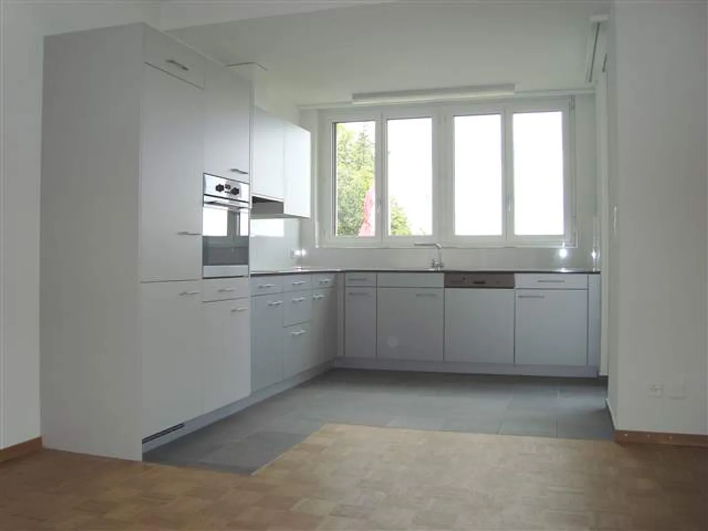 G 3.1 Appartamento moderno 4.5 locali in edificio storico - Foto 4 di 6