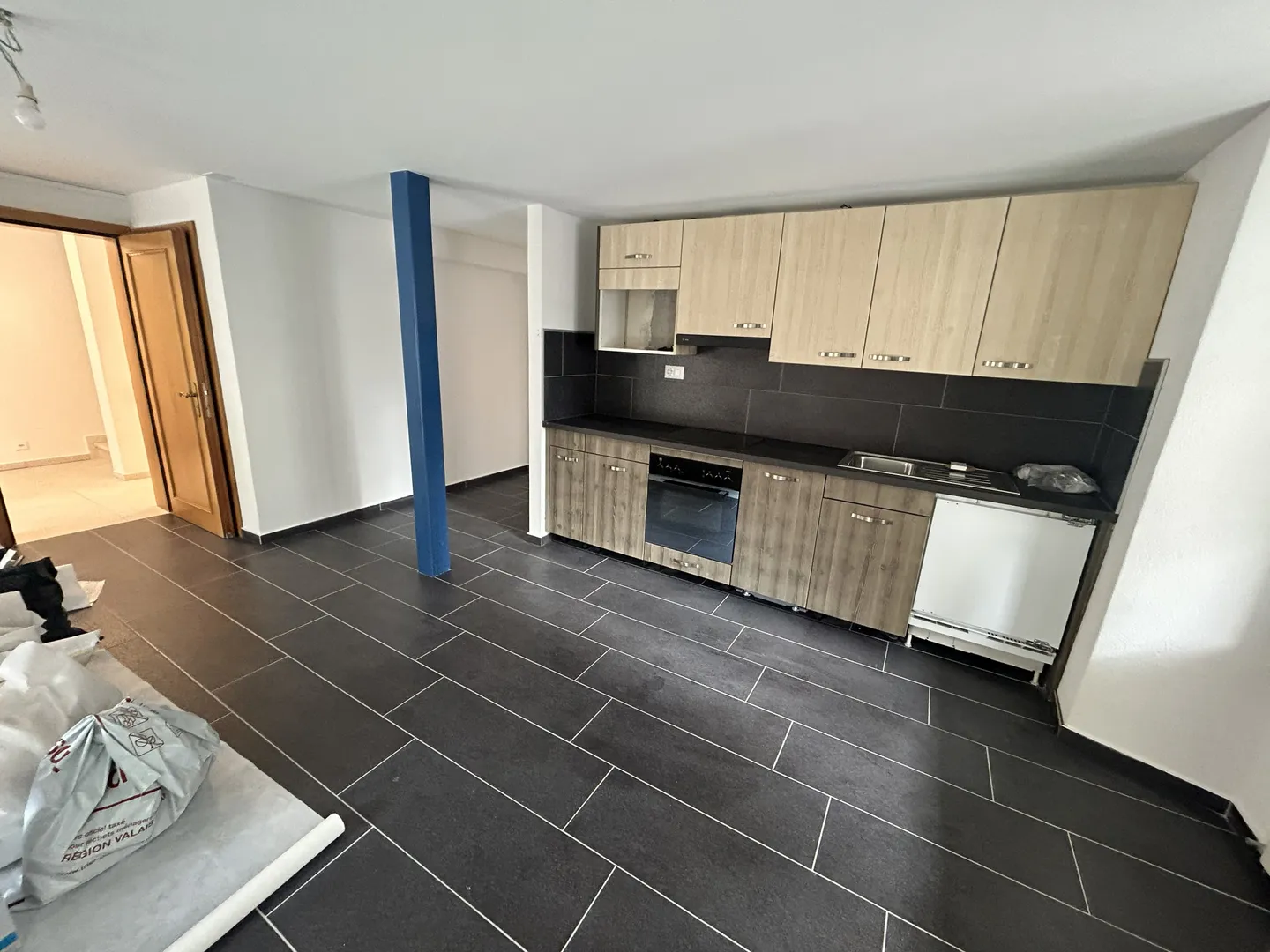 Central Apartment in Martigny - Photo 2 of 4