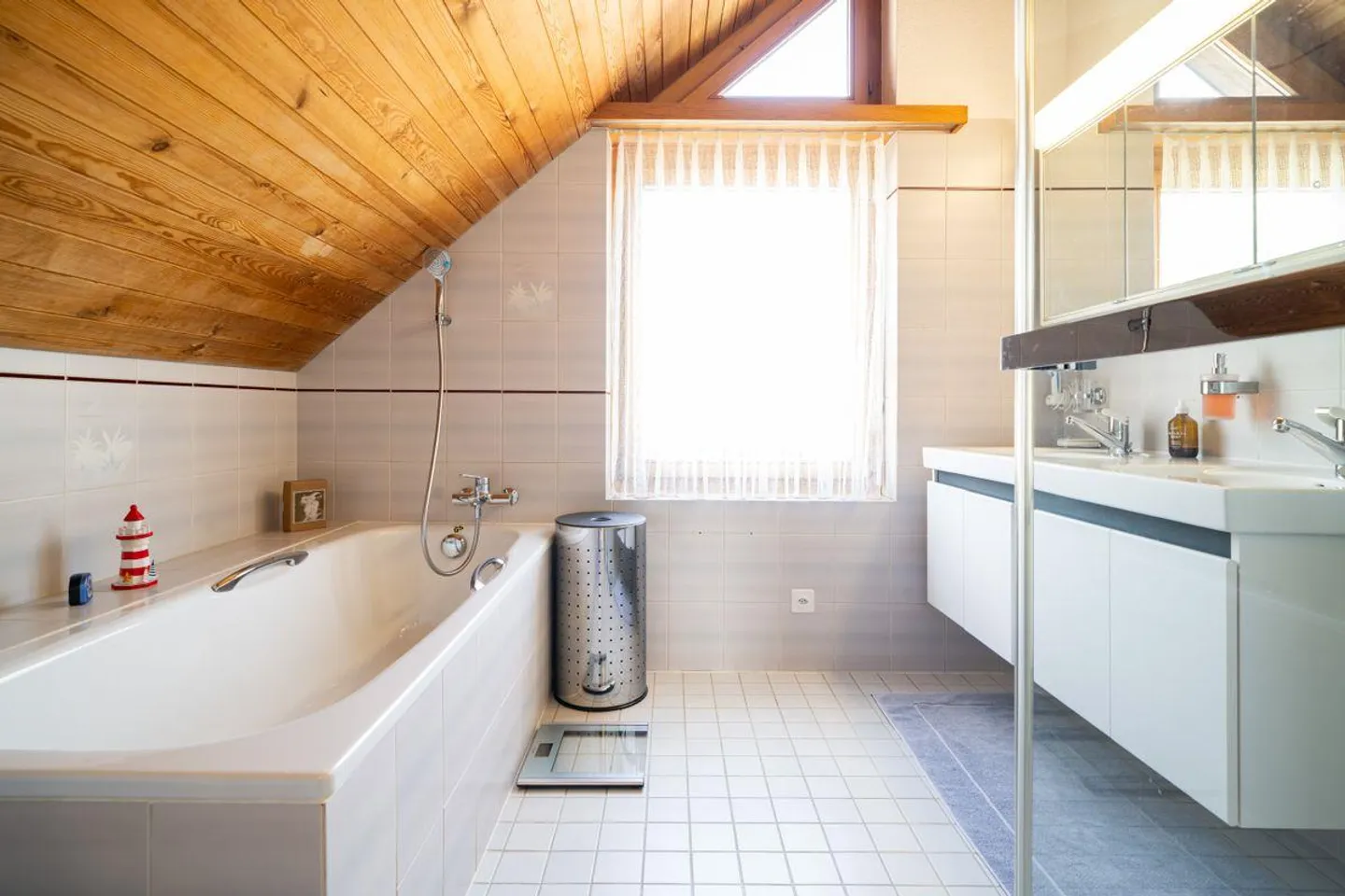 Wohnen im Einfamilienhaus-Traumquartier in Rafz - im Hegidörfli! - Foto 9 di 10