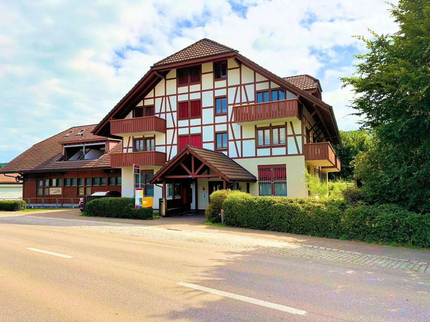 Grosszügig wohnen in Wichtrach! - Foto 1 von 6